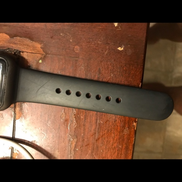 Apple Watch series 3 with cellular data main image 5